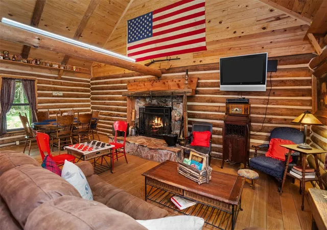4th image of 1593 Cr 2290, Grapeland, TX 75844 | MLS# 48774069