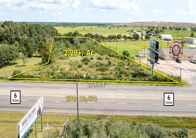 5th image of 11300 Hwy 6, Santa Fe, TX 77510 | MLS# 71896149