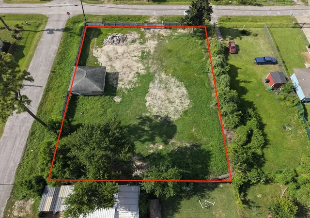 Photo 3 of Land for sale at 6832 Finch St, Houston, TX 77028 | MLS# 44180828 | Listing updated on 2026-07-31