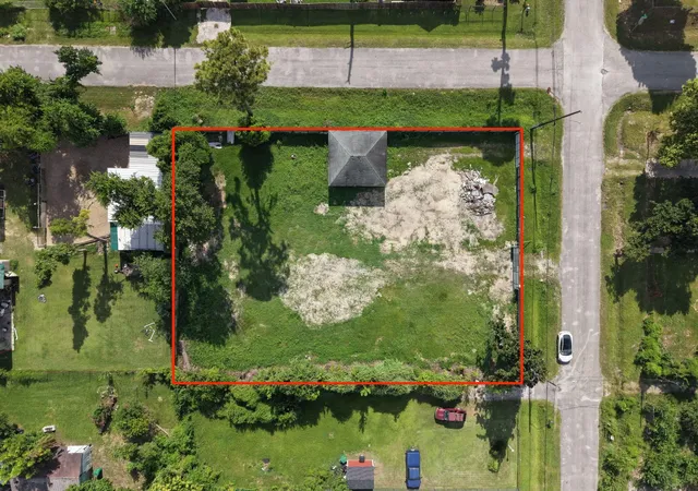 Photo 3 of Land for sale at 6832 Finch St, Houston, TX 77028 | MLS# 44180828 | Listing updated on 2026-07-31