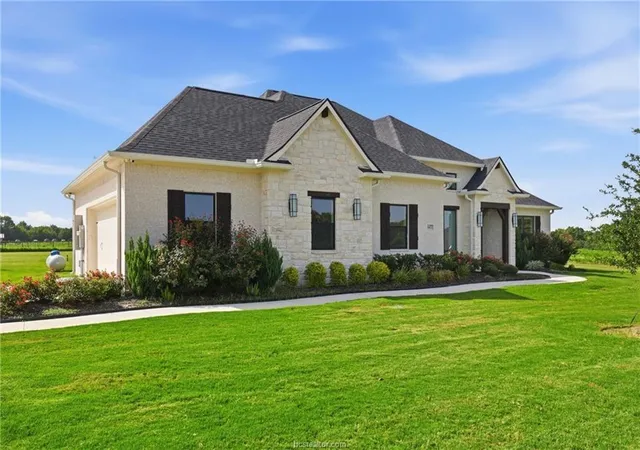 2nd image of 6477 Ridgeview Estates Ln, Bryan, TX 77808 | MLS# 3762990