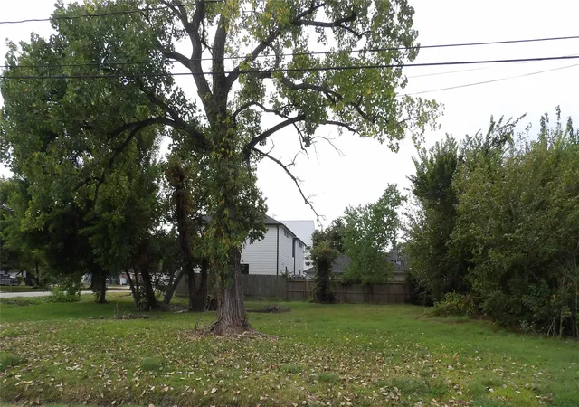 Photo 1 of Land for sale at 3734 Noah St, Houston, TX 77021 | MLS# 92998081 | Listing updated on 2026-09-12
