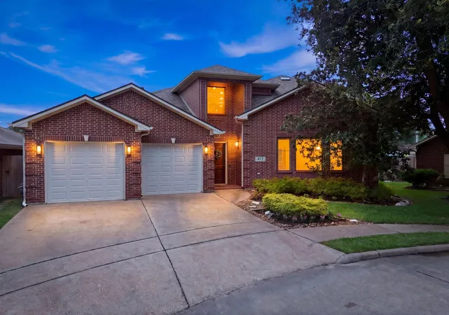 Single family home for sale at 412 Live Oak Ln, Friendswood, TX 77546 | MLS# 19074574