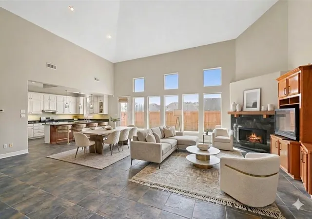 Photo 3 of Single family home for sale at 412 Live Oak Ln, Friendswood, TX 77546 | MLS# 19074574 | Listing updated on 2026-09-19