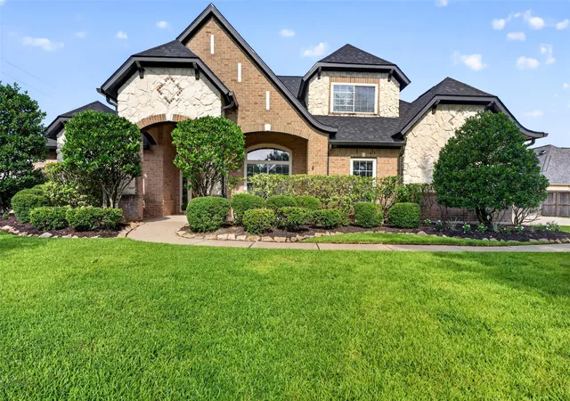Photo 2 of Single family home for sale at 17003 Bowdin Crst Dr, Cypress, TX 77433 | MLS# 56224472 | Listing updated on 2026-09-05