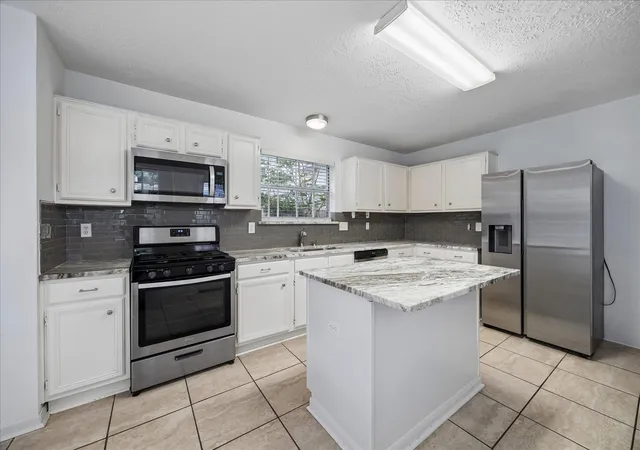 Photo 3 of Single family home for sale at 15110 Red Cedar Cvs Ln, Cypress, TX 77433 | MLS# 44317213 | Listing updated on 2026-09-20