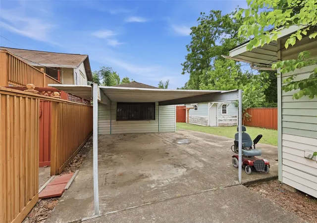 5th image of 510 N Everton St, Houston, TX 77003 | MLS# 51594502