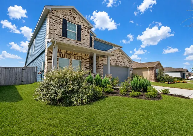 Photo 3 of Single family home for sale at 26212 Astral Wy, La Marque, TX 77568 | MLS# 55748990 | Listing updated on 2026-08-31