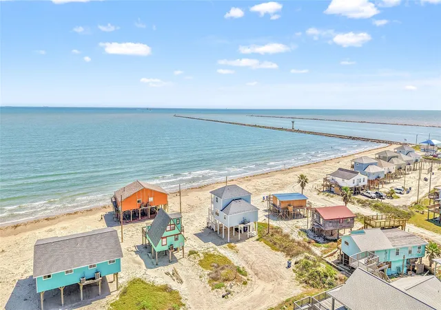 Homes for sale in Surfside Beach, TX | 1213 Sargasso Cir, Surfside Beach, TX 77541 | MLS# 26911185