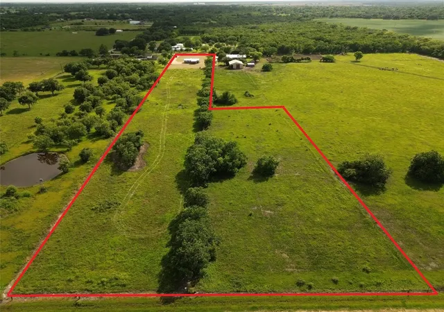 3rd image of 882 County Road 404, Bay City, TX 77414 | MLS# 90929968