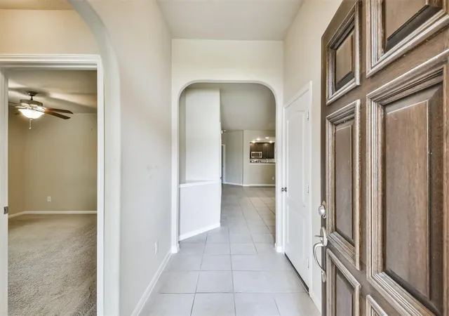 Photo 4 of Single family home for sale at 24042 Schults Meadow Ln, Spring, TX 77389 | MLS# 19918033 | Listing updated on 2026-09-08