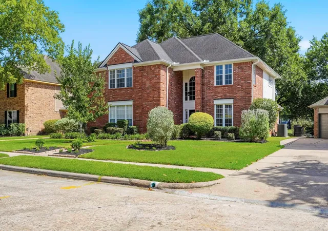4th image of 1627 Pecan Crossing Dr, Richmond, TX 77406 | MLS# 7550743