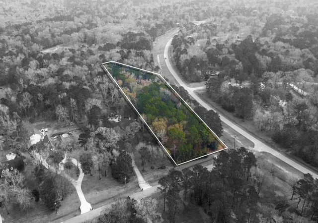 Photo 4 of Land for sale at 235 Lake Commons Ct, Huffman, TX 77336 | MLS# 87088584 | Listing updated on 2026-08-24