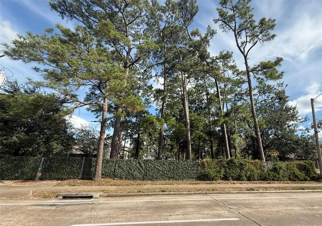 Photo 2 of Sale Pending at 0 Wirt Rd W, Houston, TX 77055 | MLS# 29139462 | Listing updated on 2026-08-28