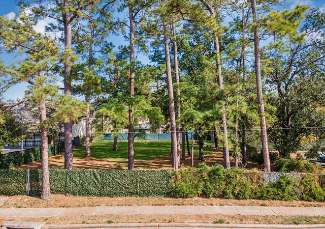 Photo 3 of Sale Pending at 0 Wirt Rd W, Houston, TX 77055 | MLS# 29139462 | Listing updated on 2026-08-28