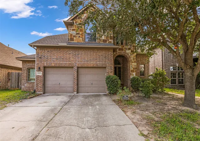 Photo 1 of Single family home for sale at 26117 Gallant Knight Ln, Kingwood, TX 77339 | MLS# 36565099 | Listing updated on 2026-08-31