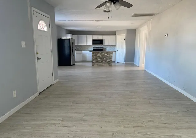 Photo 3 of Single family home for sale at 17202 Sunshine St, Houston, TX 77049 | MLS# 83122868 | Listing updated on 2026-07-31