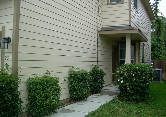 1st image of 231 N Burberry Park Cir, Spring, TX 77382 | MLS# 72183314