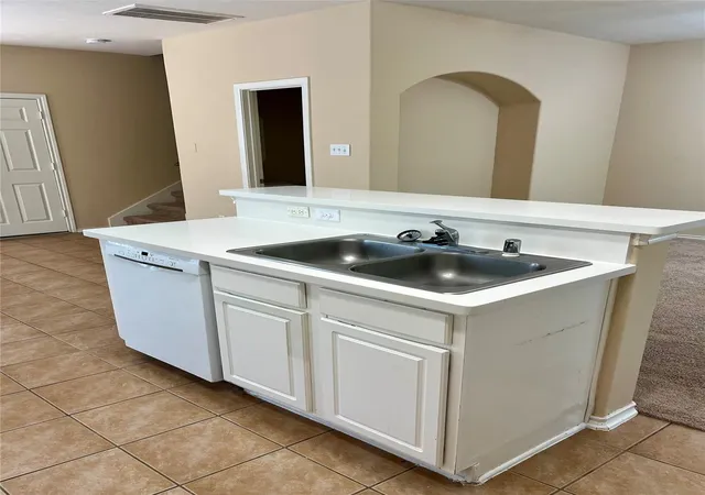 4th image of 231 N Burberry Park Cir, Spring, TX 77382 | MLS# 72183314