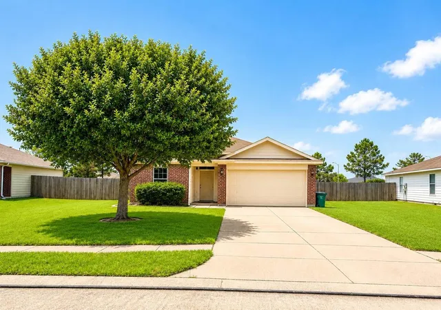Photo 1 of Single family home for sale at 6926 Garnet Trl Ln, Richmond, TX 77469 | MLS# 40062546 | Listing updated on 2026-08-28