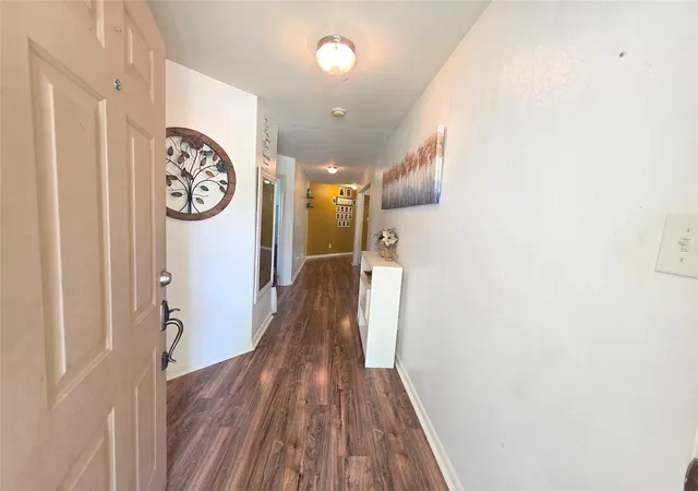 Photo 3 of Single family home for sale at 6926 Garnet Trl Ln, Richmond, TX 77469 | MLS# 40062546 | Listing updated on 2026-08-28