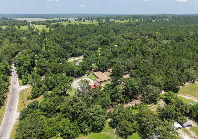 Homes for sale in Huntsville, TX | 109 Didlake Rd, Huntsville, TX 77340 | MLS# 42450548