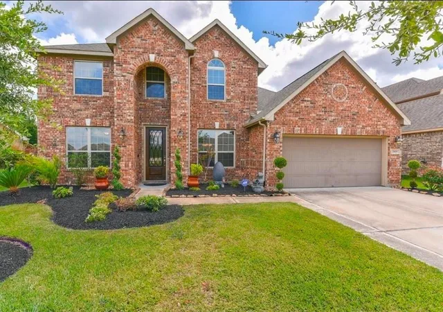 Photo 2 of Single family home for sale at 2809 Shawood Ln, Houston, TX 77089 | MLS# 81612169 | Listing updated on 2026-08-15
