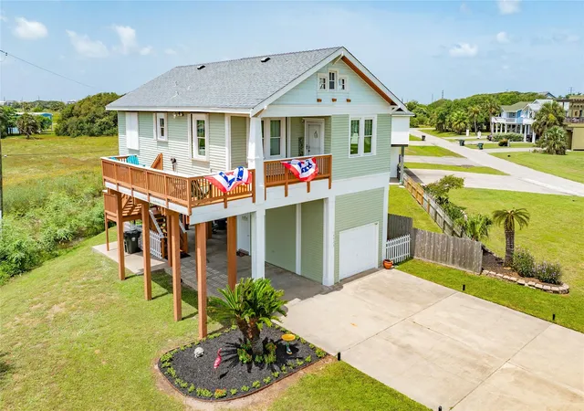 Photo 1 of Single family home for sale at 14023 Marina Blvd, Galveston, TX 77554 | MLS# 32793677 | Listing updated on 2026-06-13