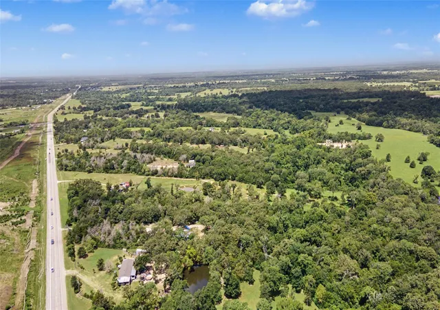 Homes for sale in North Zulch, TX | 14610 Hwy 21 W, North Zulch, TX 77872 | MLS# 81780107