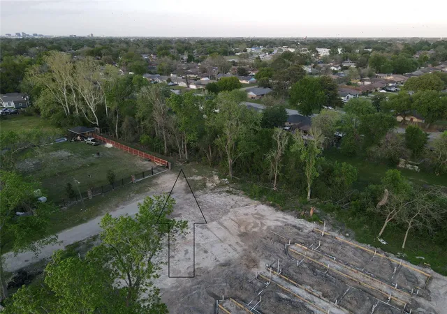 4th image of 0 Tillison St, Houston, TX 77088 | MLS# 22700395