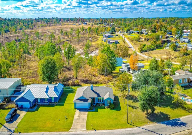 3rd image of 1060 Yaupon Cove Dr, Onalaska, TX 77360 | MLS# 30286457