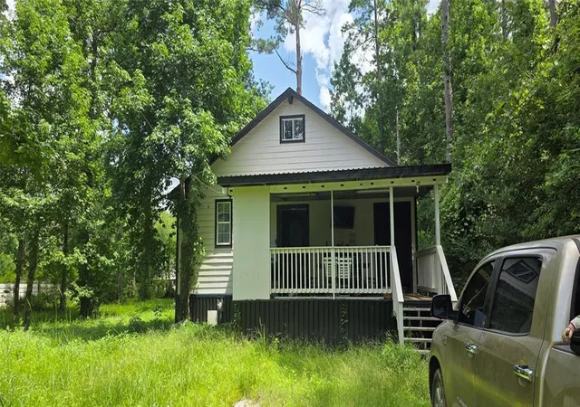 Photo 2 of Single family home for sale at 50 County Rd 342, Cleveland, TX 77327 | MLS# 28236915 | Listing updated on 2026-04-23