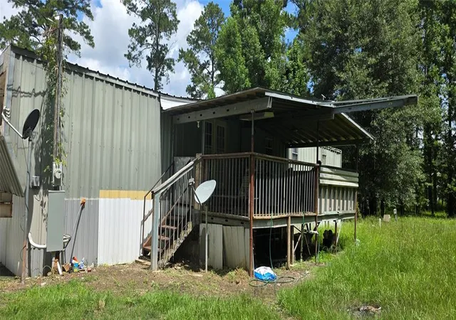Photo 4 of Single family home for sale at 50 County Rd 342, Cleveland, TX 77327 | MLS# 28236915 | Listing updated on 2026-04-23