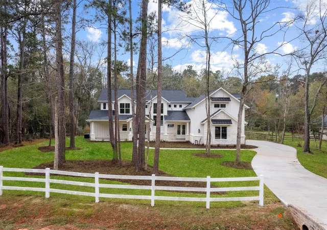 2nd image of 12111 Oak Haven W, Magnolia, TX 77354 | MLS# 69910993