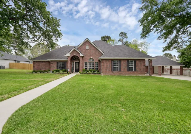 Photo 2 of Single family home for sale at 13422 Hidden Valley Dr, Montgomery, TX 77356 | MLS# 60227644 | Listing updated on 2026-09-20