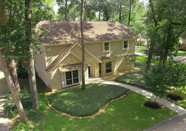 Photo 1 of Single family home for sale at 2 Rolling Ml Ln, Spring, TX 77380 | MLS# 30949791 | Listing updated on 2026-07-25