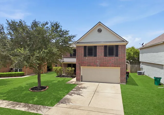 Photo 2 of Single family home for sale at 5019 Ivy Fair Way, Katy, TX 77449 | MLS# 17946949 | Listing updated on 2026-09-03