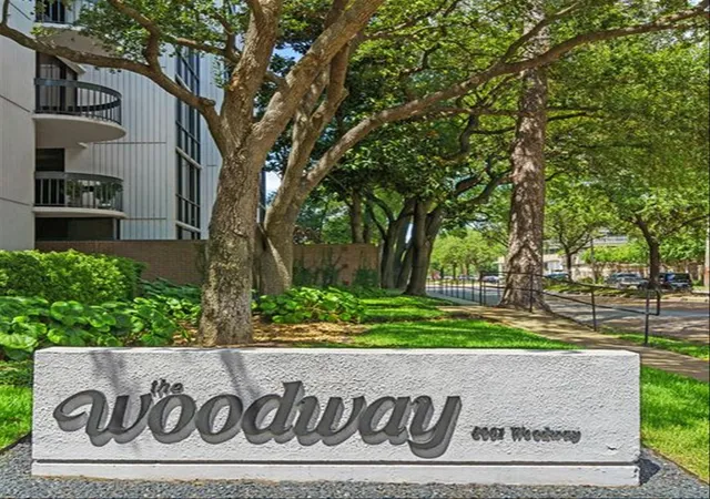 50th image of 5001 Woodway Dr #PH2, Houston, TX 77056 | MLS# 47675685
