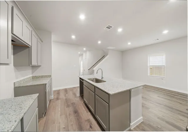 4th image of 11334 Youngquist Dr, Mont Belvieu, TX 77585 | MLS# 52420826