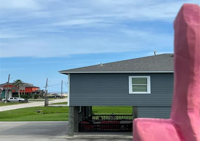 4th image of 951 Clara, Port Bolivar, TX 77650 | MLS# 92262710