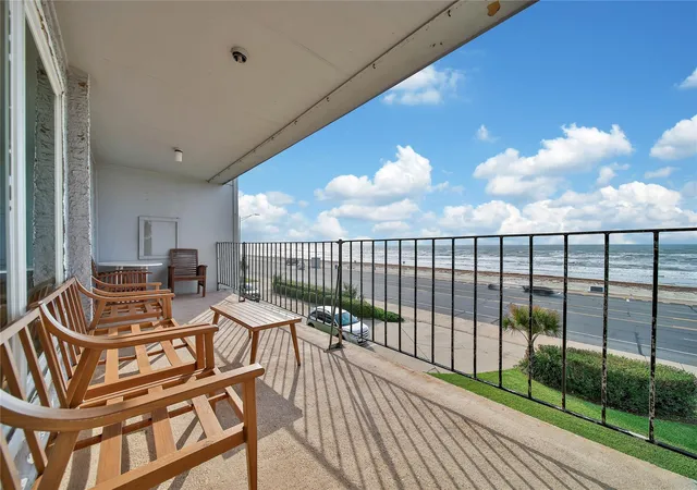 Photo 3 of Condo for sale at 7600 Seawall Blvd #206, Galveston, TX 77551 | MLS# 71869909 | Listing updated on 2026-09-11