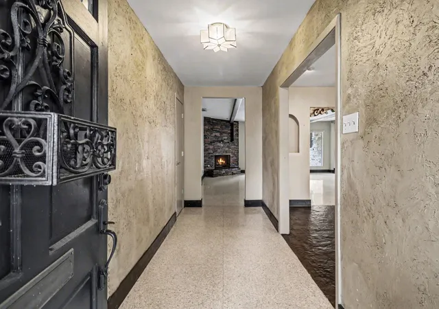5th image of 5251 Birdwood Rd, Houston, TX 77096 | MLS# 21106606