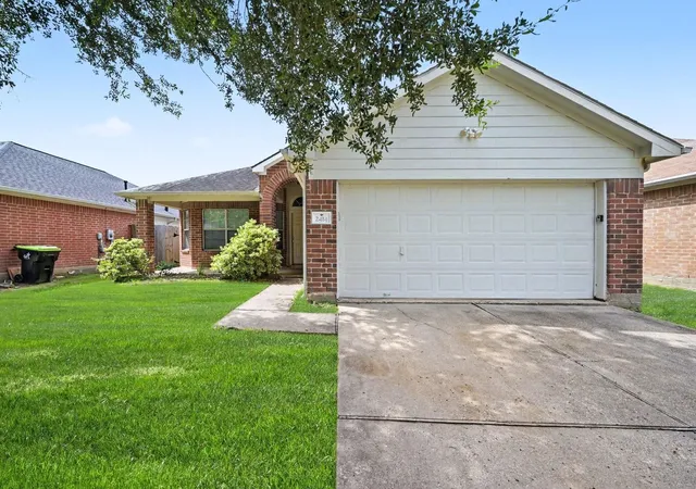 Photo 4 of Single family home for sale at 2414 Halstead Dr, Spring, TX 77386 | MLS# 39634998 | Listing updated on 2026-08-20
