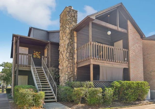 3rd image of 12755 Mill Ridge Dr #213, Cypress, TX 77429 | MLS# 59460802