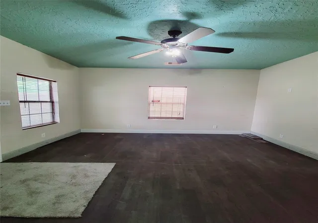 image of 7209 Avenue K, Houston, TX 77011 | MLS# 58753928