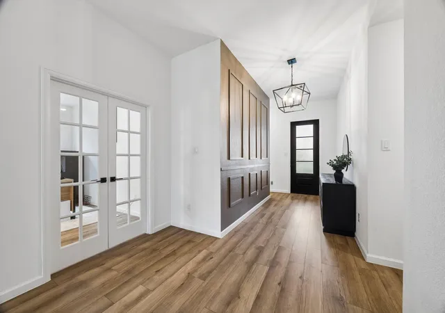 Photo 3 of Single family home for sale at 2118 Cottage Bridge Rd, League City, TX 77573 | MLS# 69986528 | Listing updated on 2026-09-19