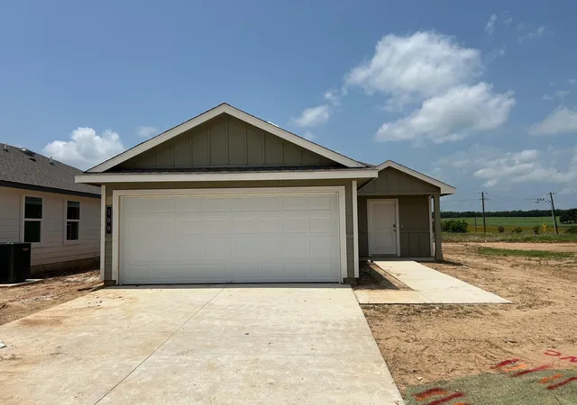 Homes for sale in Rockdale, TX | 109 Mullins Dr, Rockdale, TX 76567 | MLS# 79529191