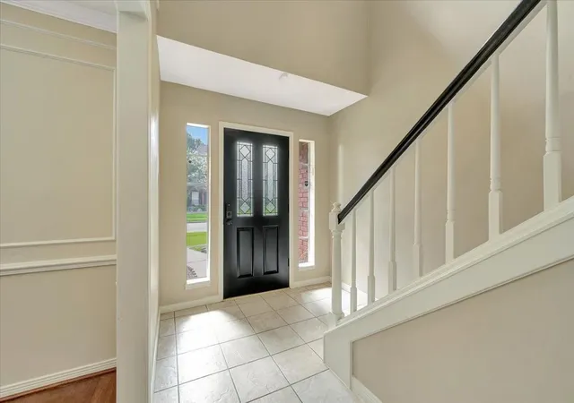 Photo 2 of Single family home for sale at 15110 Greenleaf Ln, Houston, TX 77062 | MLS# 68206450 | Listing updated on 2026-10-05