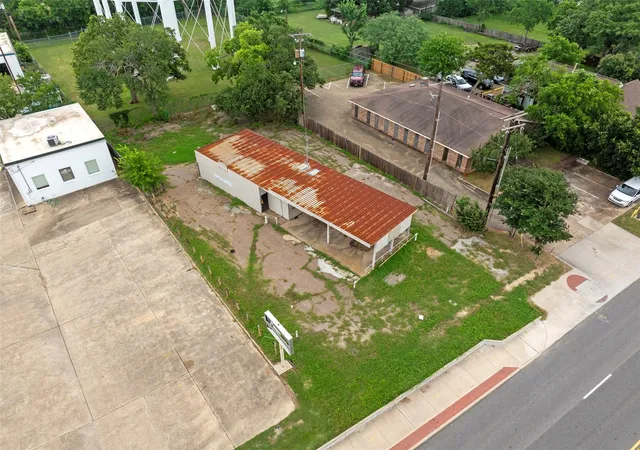 Photo 1 of Single family home for sale at 3703 S College Ave, Bryan, TX 77801 | MLS# 26939252 | Listing updated on 2026-08-31