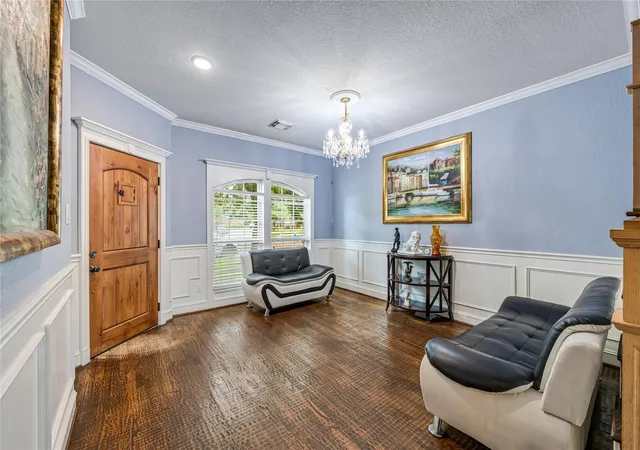 Photo 4 of Single family home for sale at 10502 Raven Xing Ln, Houston, TX 77089 | MLS# 65959397 | Listing updated on 2026-08-30